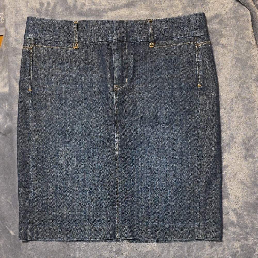 GAP Blue Denim Pencil Skirt